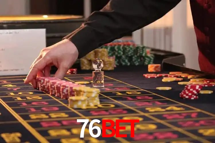 A Experiência Imersiva dos Cassinos Ao Vivo no 76Bet